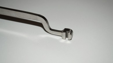 Spoon and damper wire bender 